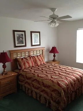 Five-Bedroom Pool Home Davenport 0*,